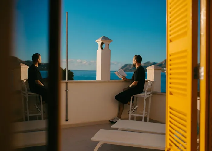 Sa Punta Duplex 아파트 칼라 라트자다