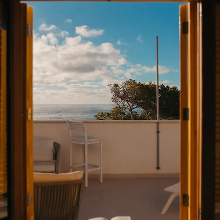 Sa Punta Duplex * 칼라 라트자다