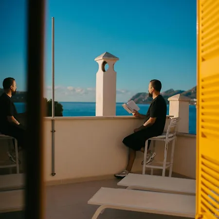 Sa Punta Duplex 아파트 칼라 라트자다